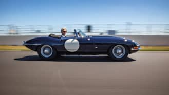 Video: Damon Hill drives his Dad’s race-winning Jaguar E-type